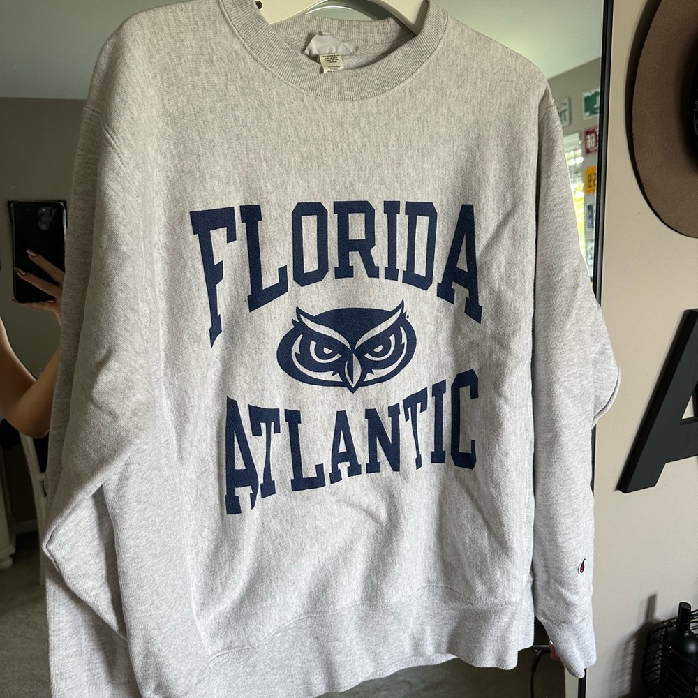 Florida Atlantic Crewneck